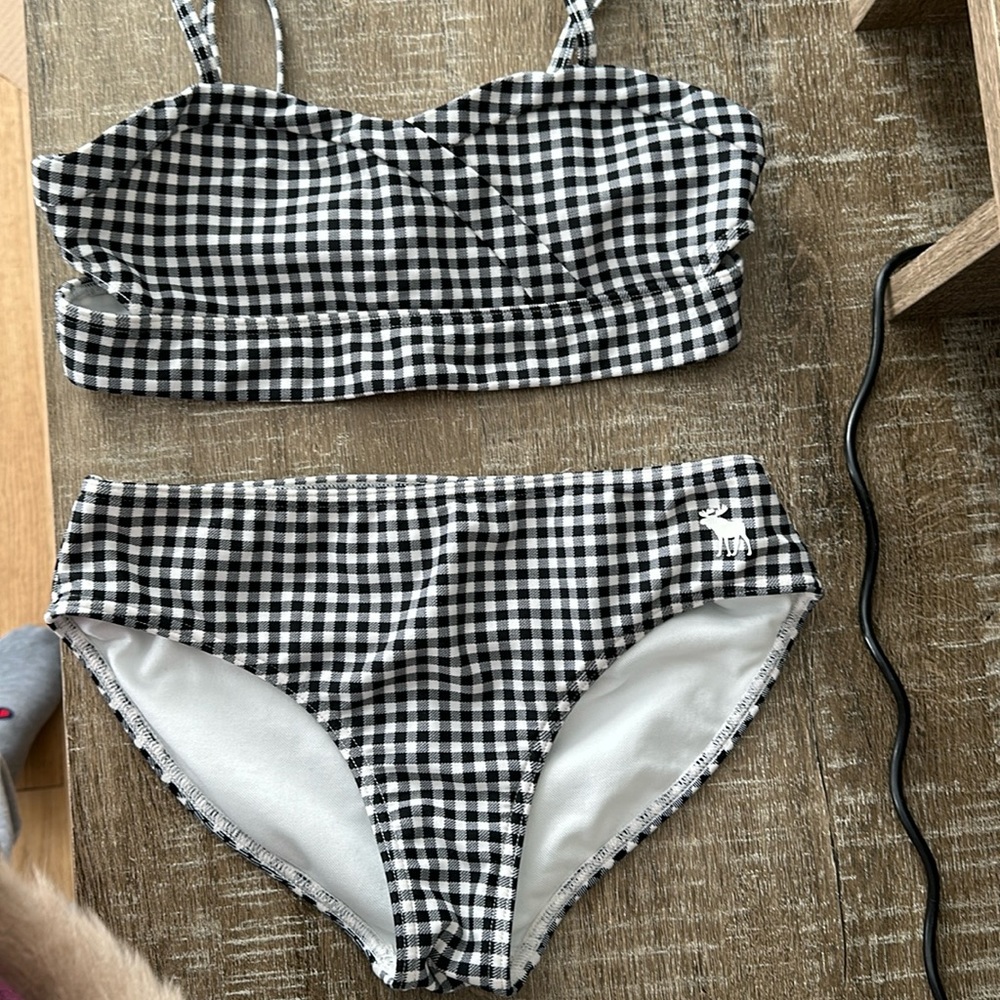 Abercrombie kids 9/10 two piece bathing suit